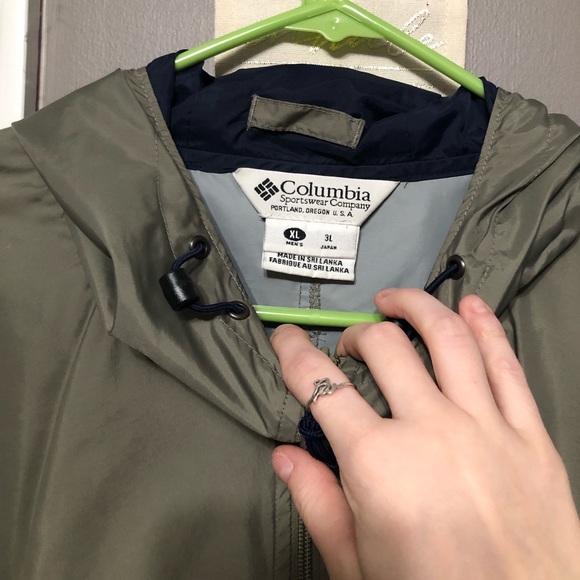 Columbia windbreaker - Picture 5 of 6